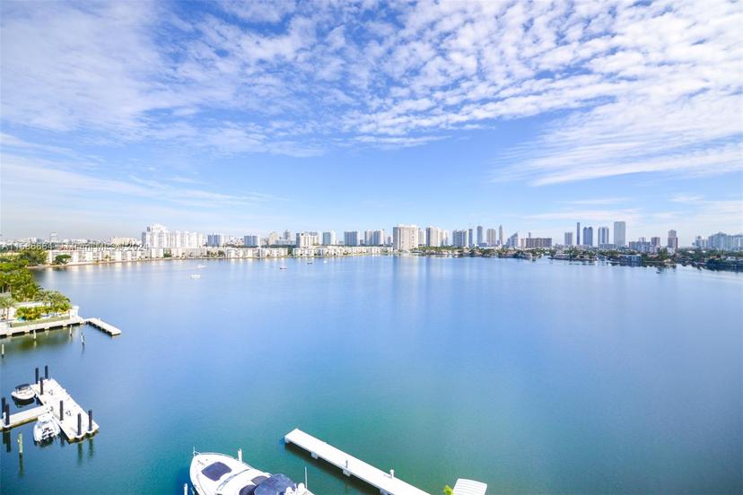 Picture of 17111 Biscayne Blvd # 1009, North Miami Beach FL 33160