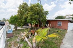 Picture of 621 E 46Th St, Hialeah, FL 33013