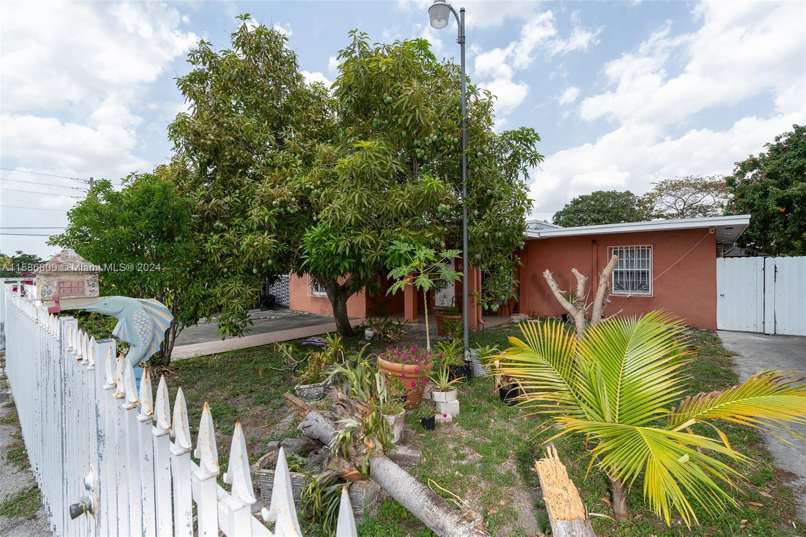 Picture of 621 E 46Th St, Hialeah, FL 33013