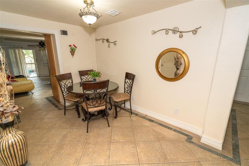 Picture of 621 E 46Th St, Hialeah FL 33013