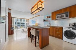 Picture of 6801 Collins Ave # 516, Miami Beach, FL 33141