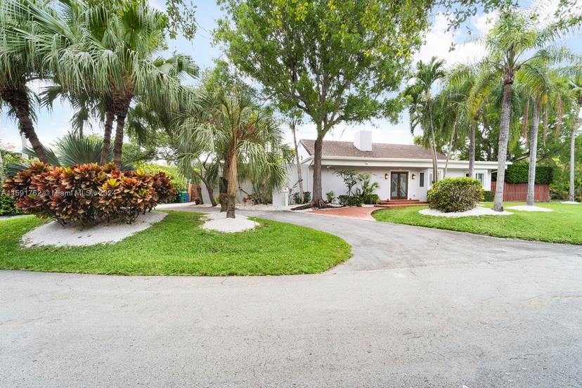 Picture of 13475 SW 59Th Ct, Pinecrest FL 33156