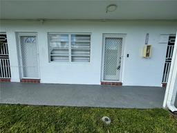 Picture of 52 NE 204Th St # 15, Miami Gardens, FL 33179