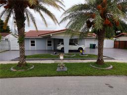 Picture of 12930 SW 83Rd St, Kendall, FL 33183