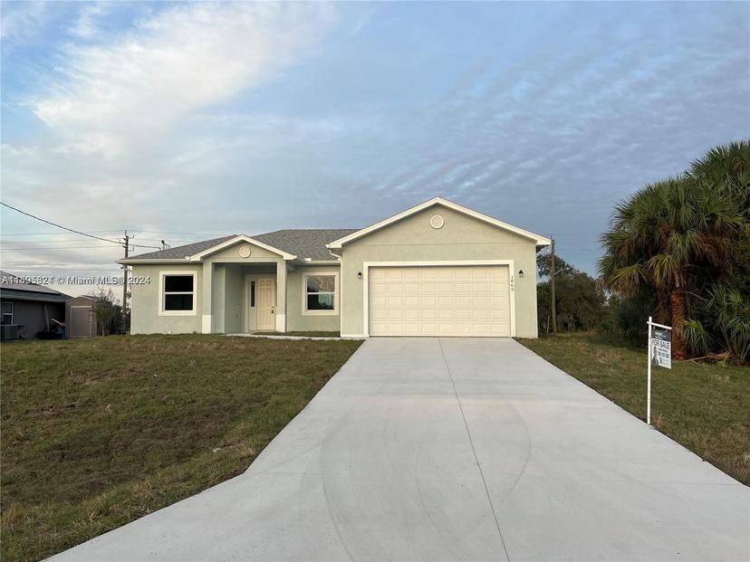 Picture of 1062 Jay Ct, La Belle FL 33935