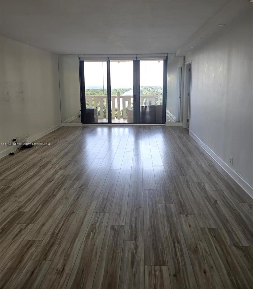 Picture of 1121 Crandon Blvd # D604, Key Biscayne FL 33149