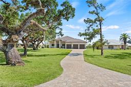 Picture of 1311 Riverbend Drive, La Belle, FL 33935