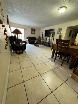 Picture of 1950 W 56Th St # 2212D, Hialeah, FL 33012