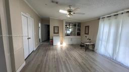 Picture of 35250 SW 177 Ct Unit 136, Homestead, FL 33034