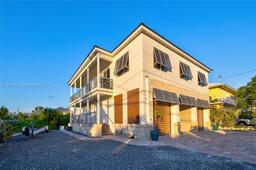 Picture of 96 W Plaza Del Sol, Islamorada, FL 33036