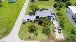 Picture of 301 Allen Ave, Everglades City, FL 34139