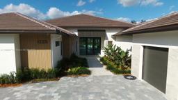 Picture of 12231 SW 2Nd St, Plantation, FL 33325