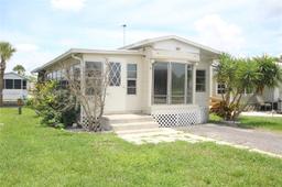 Picture of 10 Shell Road # 10, Bulkhead Ridge, FL 34974