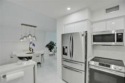 Picture of 500 Bayview Dr # 1924, Sunny Isles Beach, FL 33160