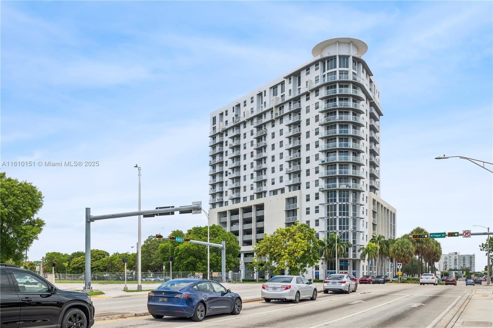 Picture of 1 Glen Royal Pkwy # 710, Miami, FL 33125