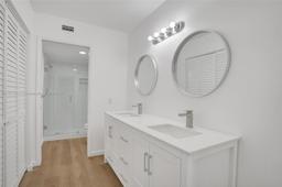 Picture of 6241 Pointe Regal Cir # 103, Delray Beach, FL 33484