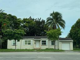 Picture of 1400 SW 62Nd Ave, West Miami, FL 33144