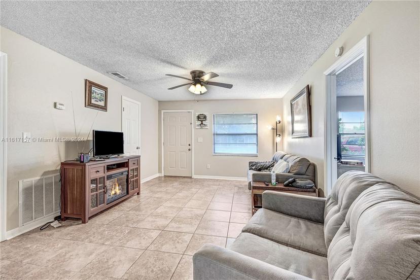 Picture of 2442 Dianne Dr, Cocoa FL 32922