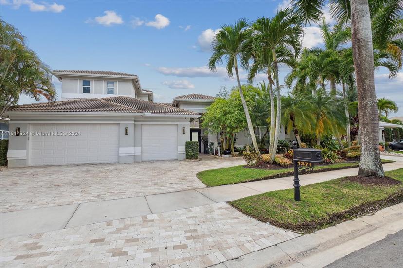 Picture of 1371 Victoria Isle Dr, Weston FL 33327