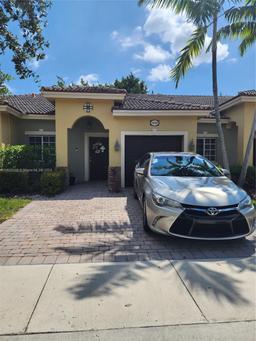 Picture of 1239 NE 32Nd Ter # 1239, Homestead, FL 33033