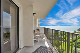 Picture of 1201 S Ocean Dr # 904S, Hollywood, FL 33019