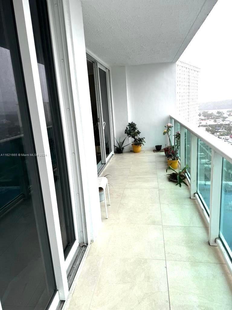 Picture of 100 Bayview Dr # 1230, Sunny Isles Beach FL 33160