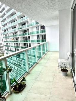 Picture of 100 Bayview Dr # 1230, Sunny Isles Beach, FL 33160