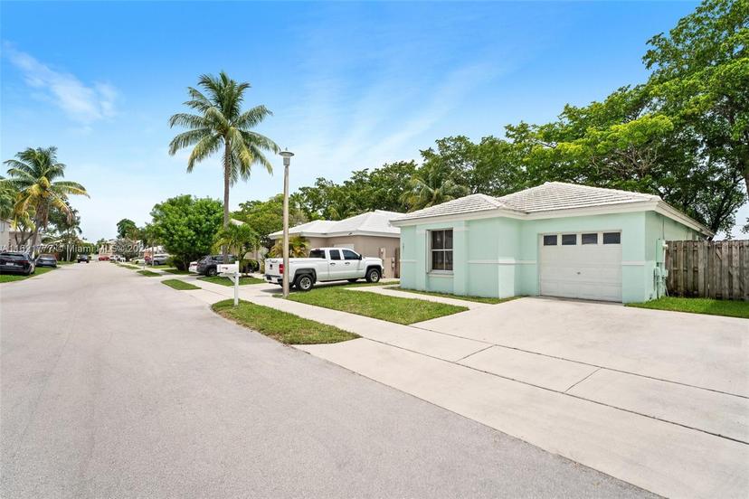 Picture of 6550 Fern St, Margate FL 33063