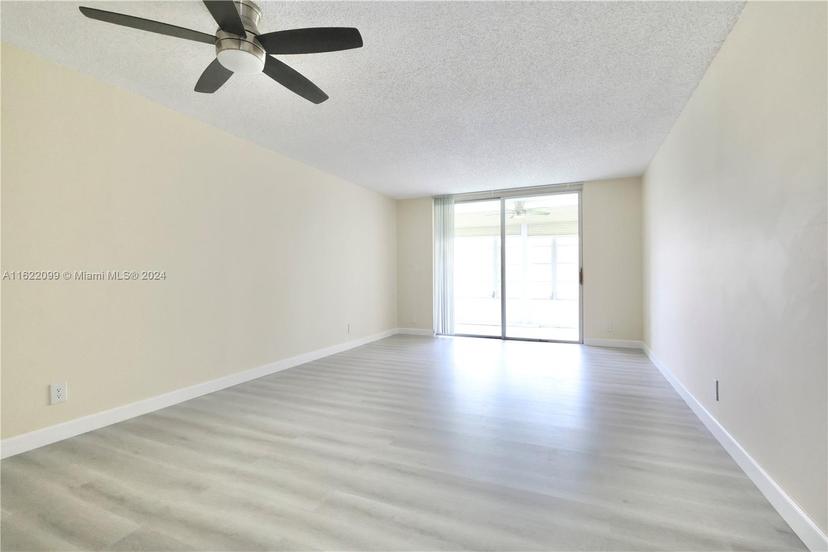 Picture of 6870 Royal Palm Blvd # 210M, Margate FL 33063