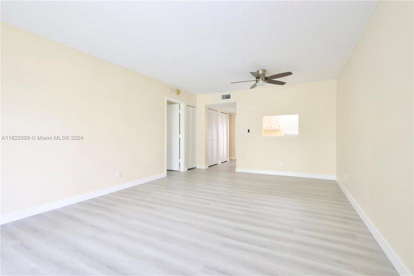 Picture of 6870 Royal Palm Blvd # 210M, Margate FL 33063