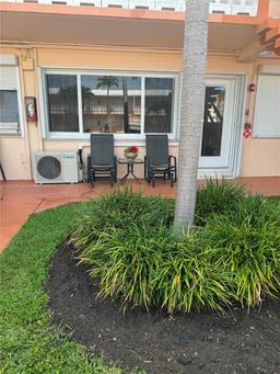 Picture of 900 SW 11Th Ave # 8C, Hallandale Beach, FL 33009