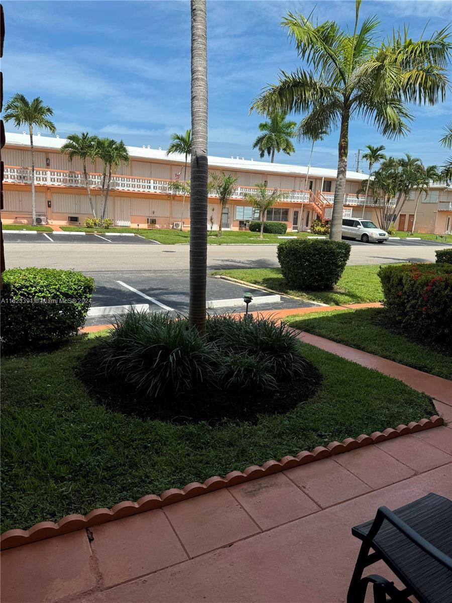 Picture of 900 SW 11Th Ave # 8C, Hallandale Beach, FL 33009