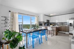 Picture of 11111 Biscayne Blvd # 19G, Miami, FL 33181