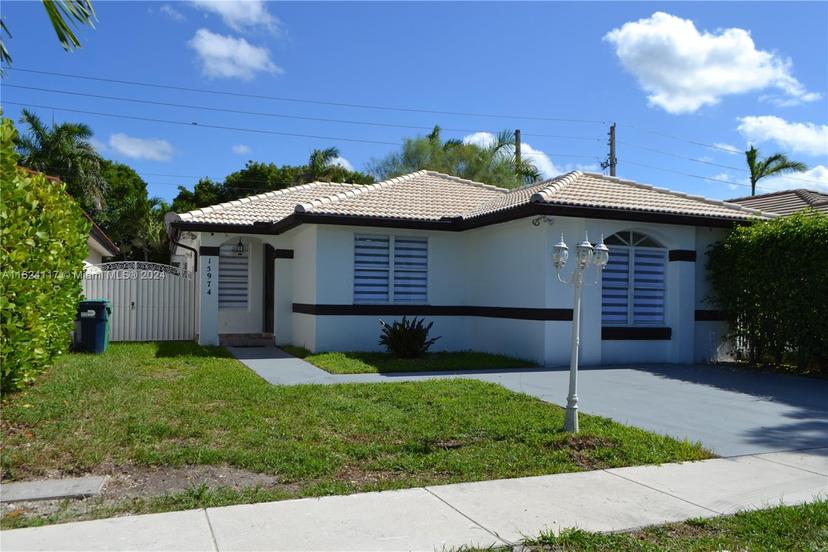 Picture of 15974 SW 71St Ter, Miami FL 33193