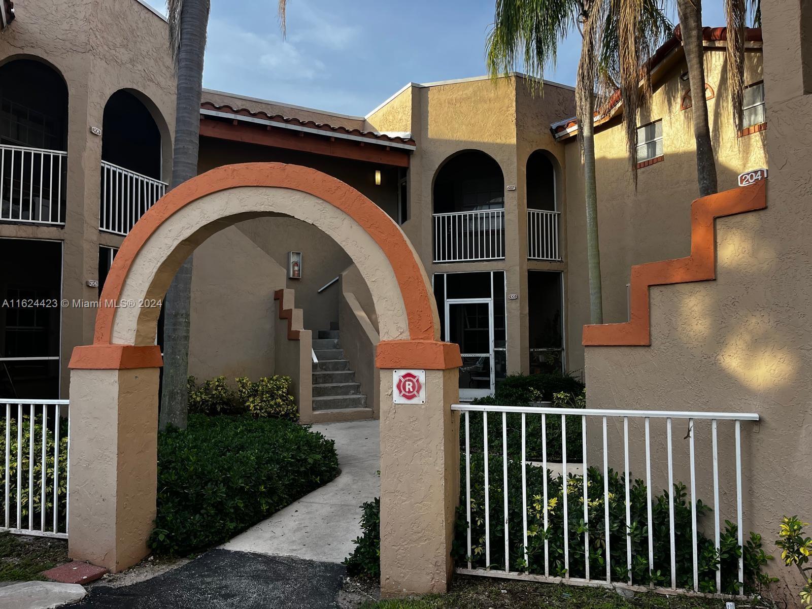 Picture of 8842 SW 3Rd St # 105, Pembroke Pines, FL 33025