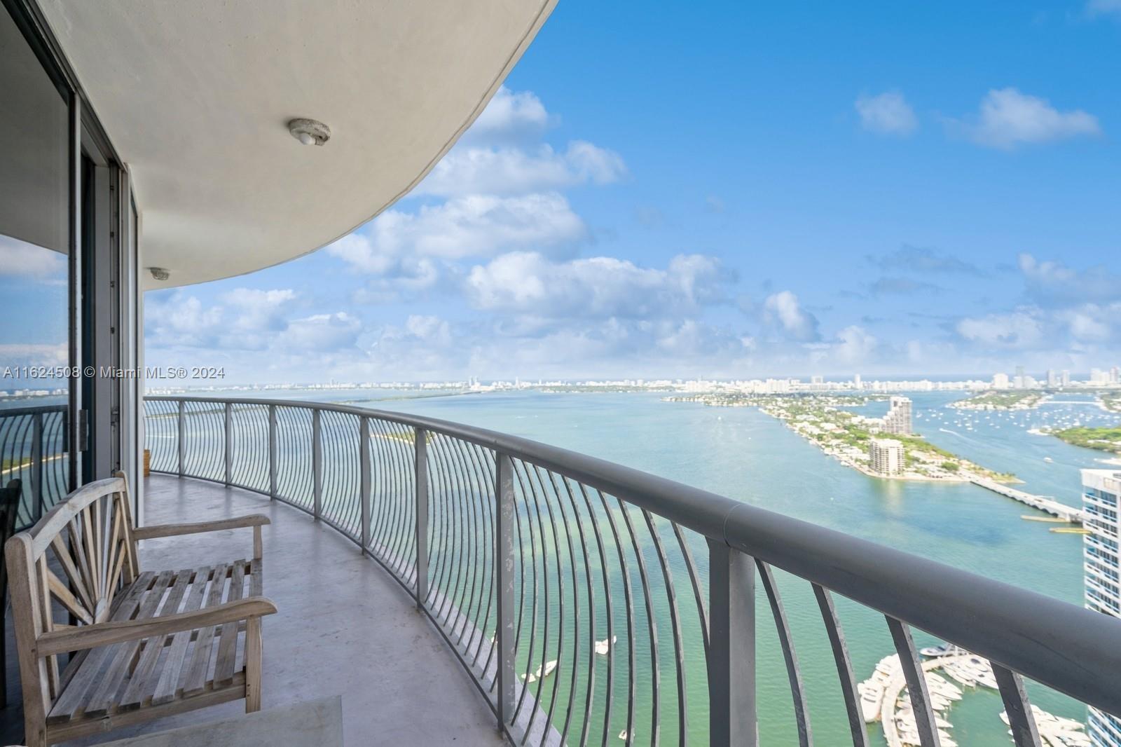 Picture of 1750 N Bayshore Dr # 4702, Miami, FL 33132