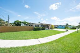 Picture of 18900 SW 313Th St, Homestead, FL 33030