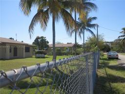 Picture of 24925 SW 134Th Ct, Homestead, FL 33032