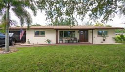 Picture of 10 Lincoln Ave, Lehigh Acres, FL 33936