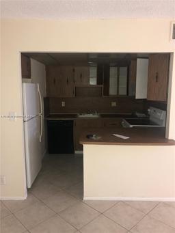 Picture of 2017 NW 46Th Ave # A404, Lauderhill, FL 33313