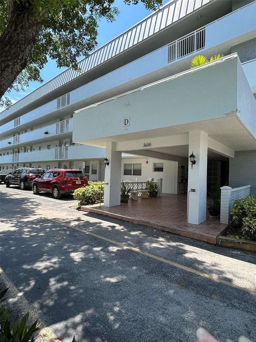 Picture of 3600 NE 170Th St # 411, North Miami Beach FL 33160