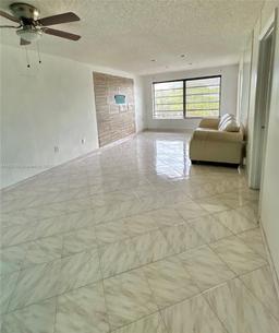 Picture of 7480 NW 17Th St # 305, Plantation, FL 33313