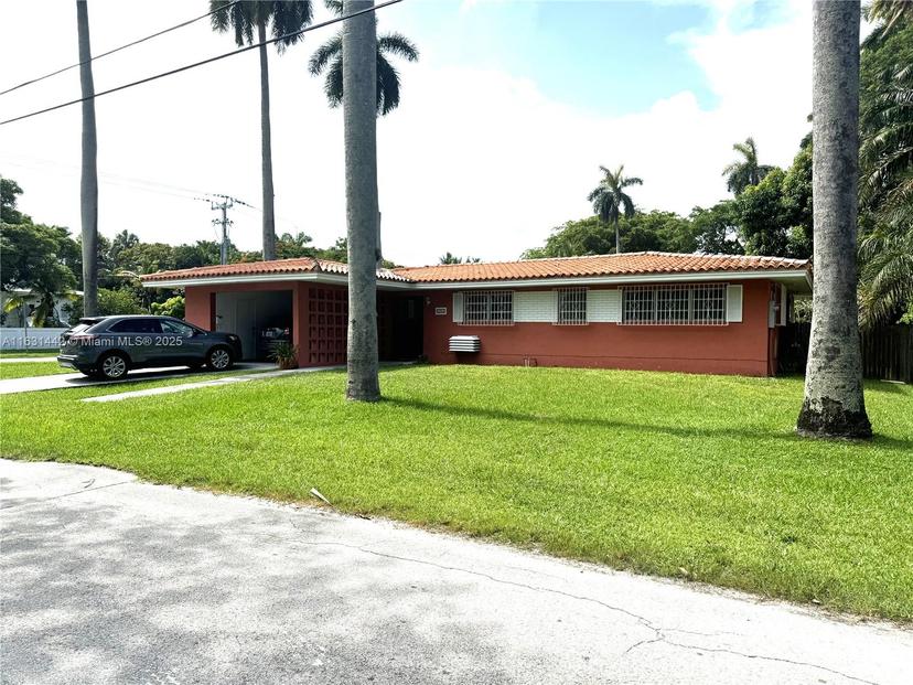 Picture of 1001 NE 84Th St, Miami FL 33138