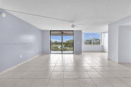 Picture of 900 Saint Charles Pl # 510, Pembroke Pines, FL 33026