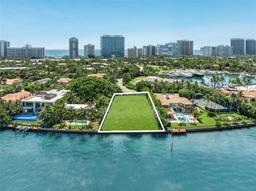 Picture of 216 Bal Bay Dr, Bal Harbour, FL 33154