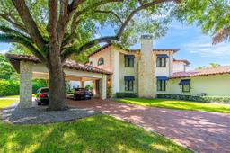 Picture of 6700 Granada Blvd, Coral Gables, FL 33146