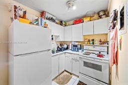 Picture of 301 NW 177Th St # 227, Miami Gardens, FL 33169