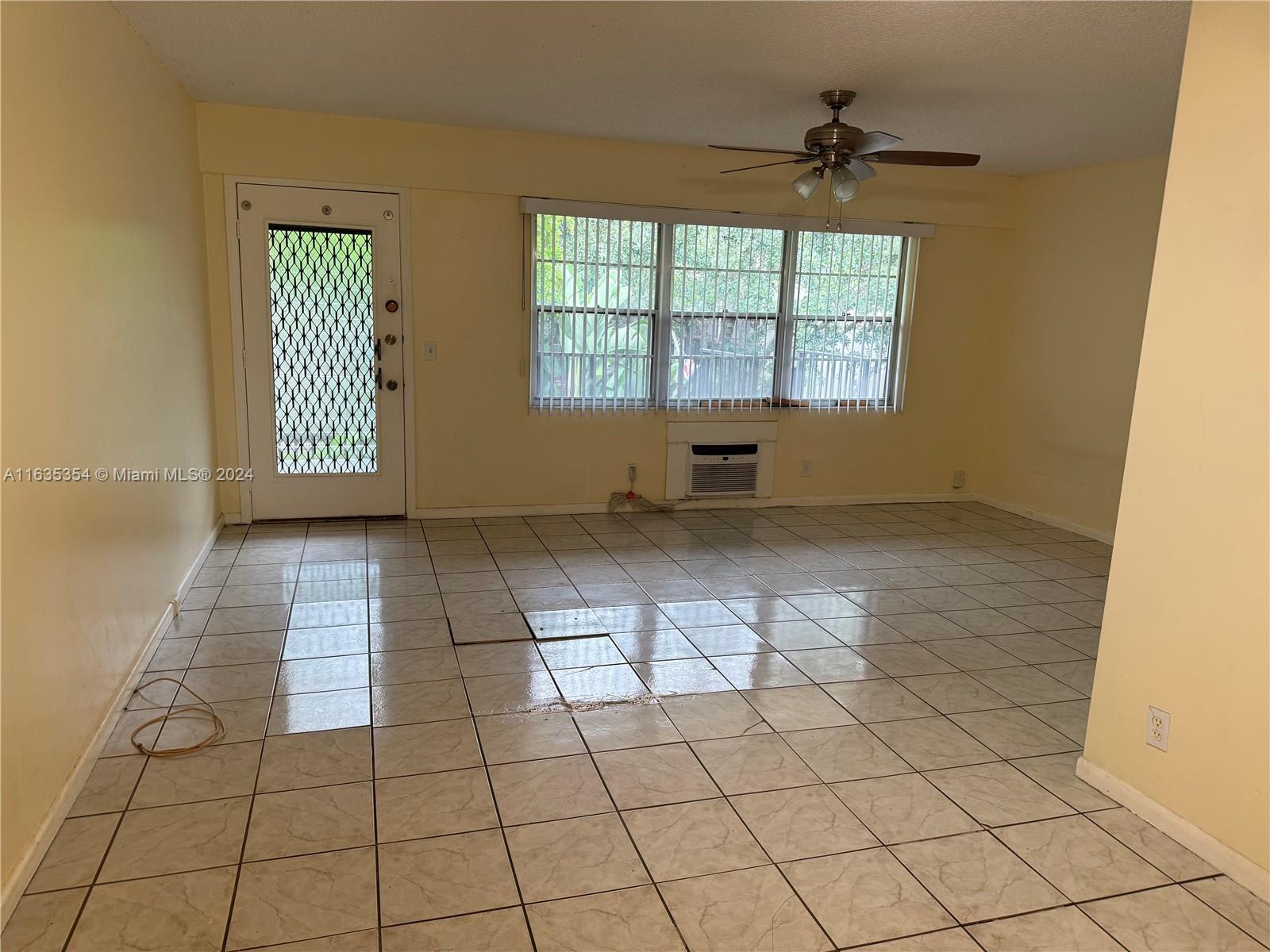 Picture of 200 SW 132Nd Way # 313L, Pembroke Pines, FL 33027