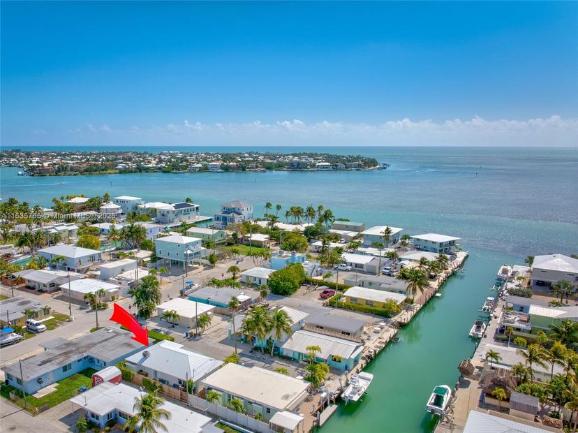 Picture of 11332 3Rd Avenue Ocean, Marathon FL 33050