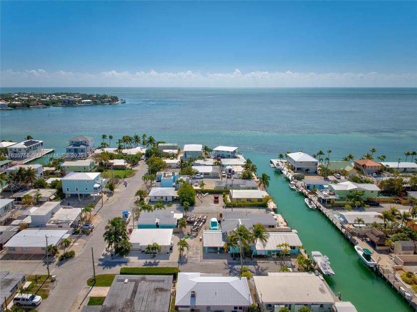 Picture of 11332 3Rd Avenue Ocean, Marathon FL 33050